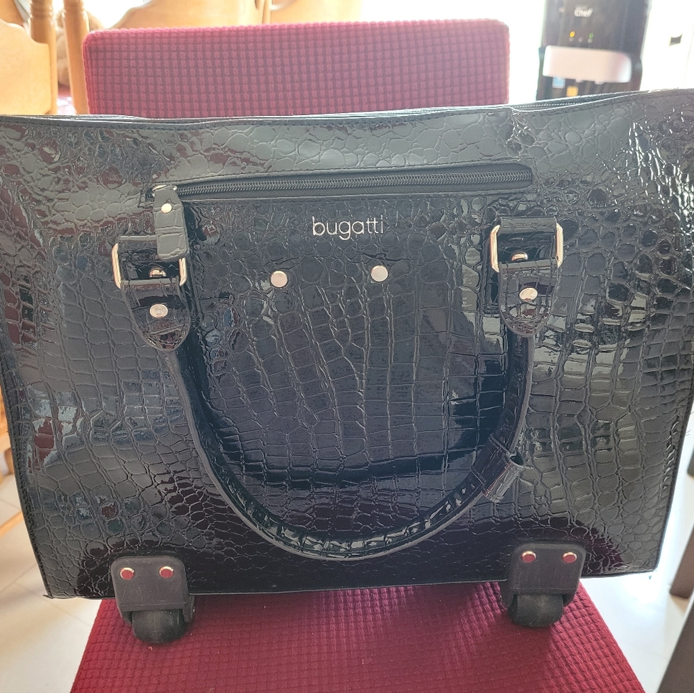 Rolling laptop bag